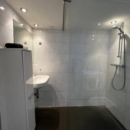 Comfortable Apt With Garden And Washing Machine